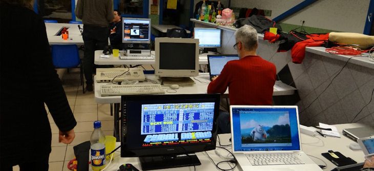 Affiche Deuxième AmigaBouffe 2016 de l'association Triple A