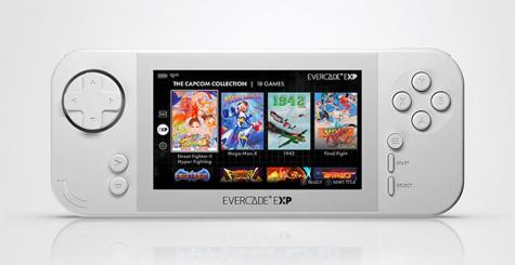 Evercade EXP - disponible en précommande, le petit bijou retro portable s'ouvre à Capcom !